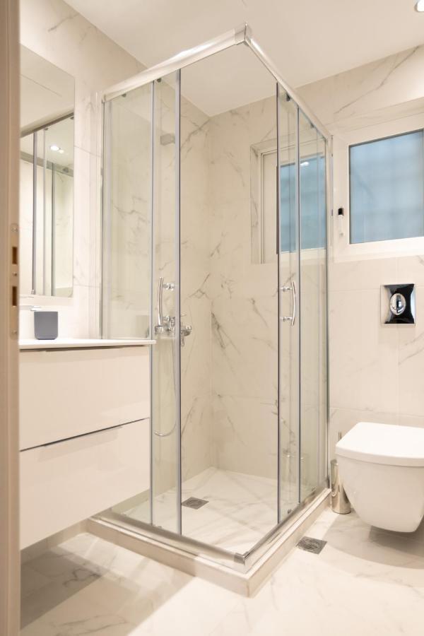 Appartamento A17 Modern & Cosy 2R Flat Up To 4Ppl Near Parthenon Atene Esterno foto