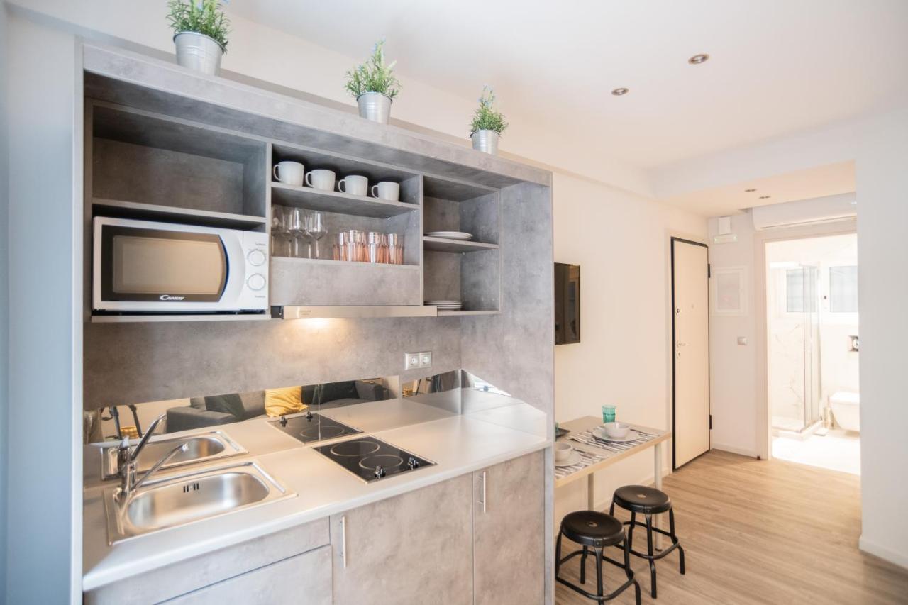 Appartamento A17 Modern & Cosy 2R Flat Up To 4Ppl Near Parthenon Atene Esterno foto